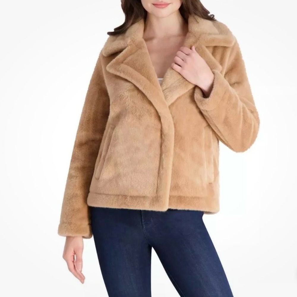 New French Connection Short Faux Fur Lapel Coat for Women Size XL - Camel Brown